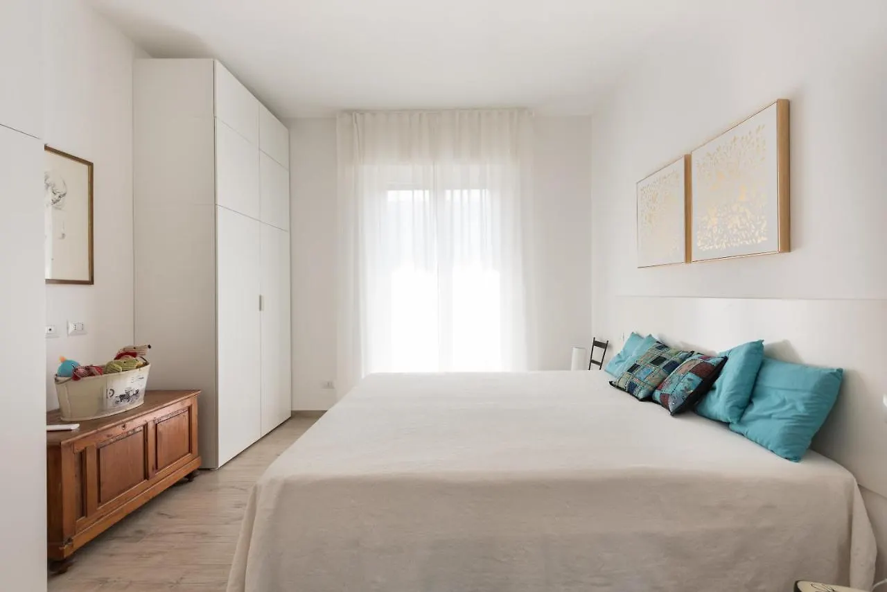 Modern Flat Alberti Arno River Lift&Terraces Firenze Appartamento