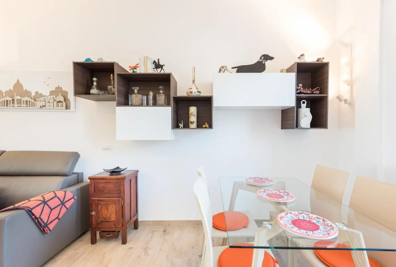 Modern Flat Alberti Arno River Lift&Terraces Firenze 0*,  Italia